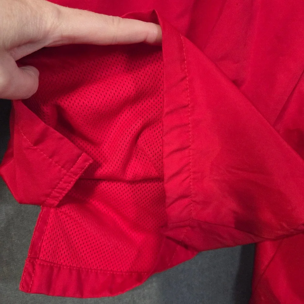 Nike Woven Shorts Mens Medium Red Sportswear Mesh Lined DR5678-657